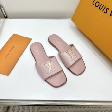 Louis Vuitton Slippers